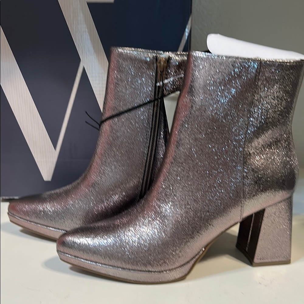 Worthington Womens Bannow Flared Heel Booties